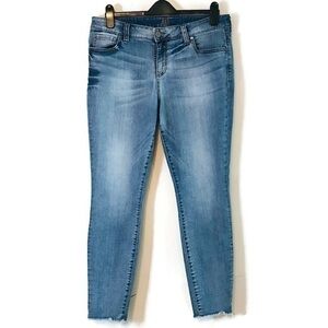 Kut from the Kloth Distressed Ankle Skinny Jeans Women’s size 14 32 Frayed hems